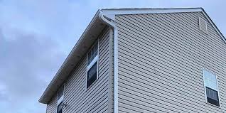 Best Fascia and Soffit Installation  in St James, MN